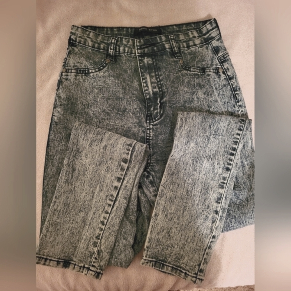 GOGO Women's High Rise Skinny Jeans - Acid‎ Wash (Size 11 Juniors)